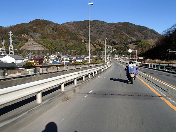 国道２４６号線（山北付近）